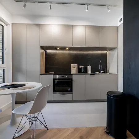 Na Jezycach - Modena31 By Bookinghost * Poznań